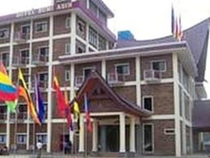 Hotel Bumi Asih Pandan Beach Resort Sibolga Exterior foto